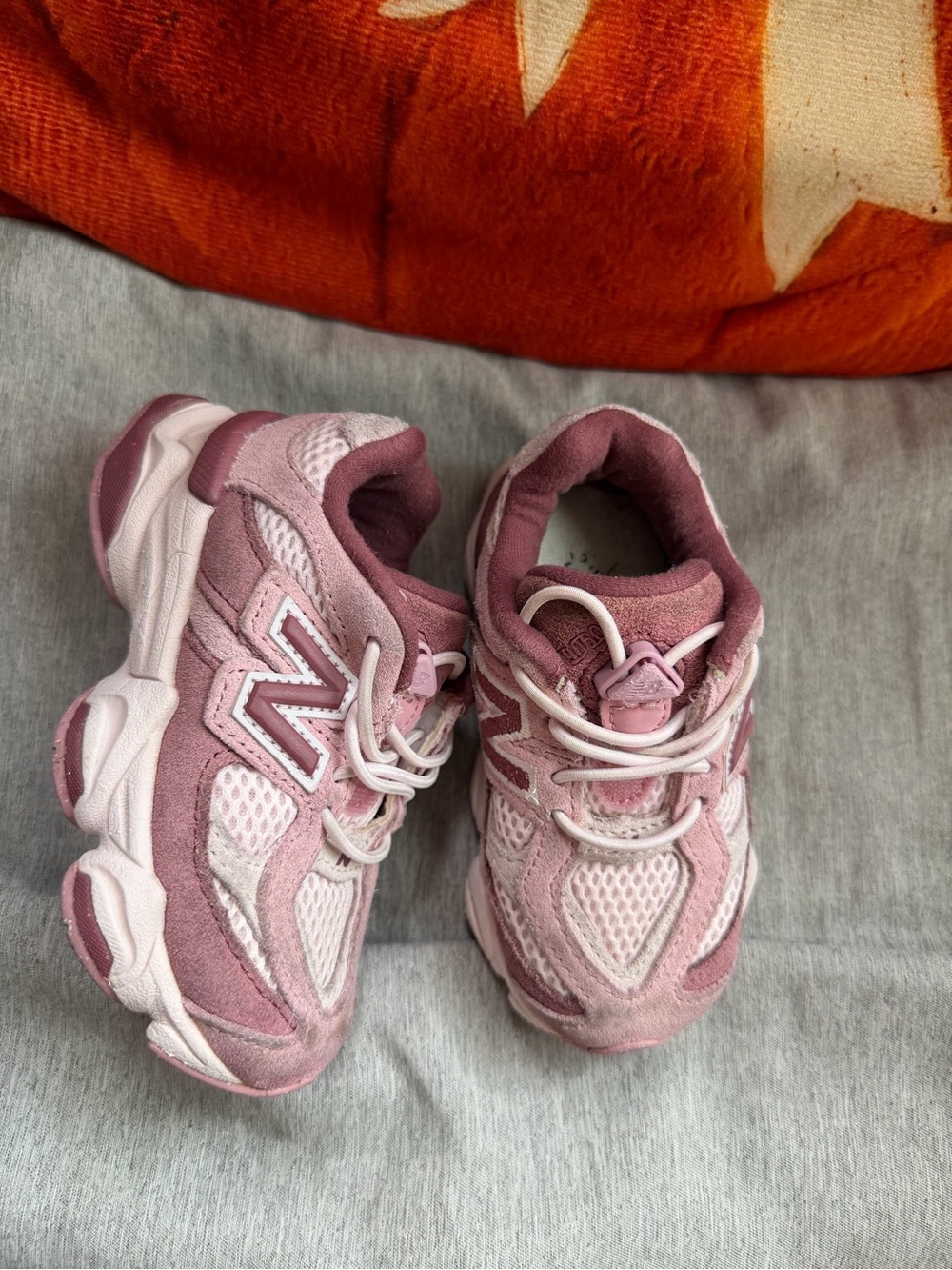 New Balance Kids Mauve and Light Pink Running Sneakers